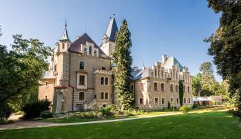 Prohlídky u hradních a zámeckých pánů: Soukromé hrady a zámky se již otevírají turistům